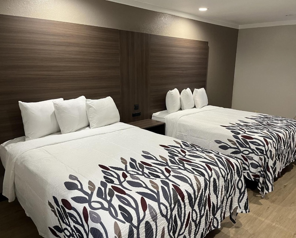 Budgetel Inn and Suites